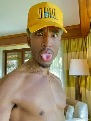Xx Chilo OnlyFans Leaked Free Thumbnail Picture - #5FLPUvXUO1
