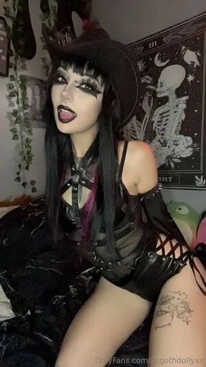 xxgothdollyxx OnlyFans Leaked Free Thumbnail Picture - #56zJiwZurb