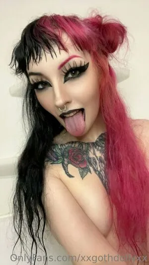 xxgothdollyxx OnlyFans Leaked Free Thumbnail Picture - #9vn9a3eWV9