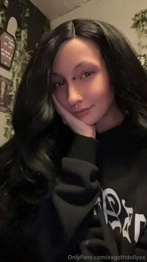 xxgothdollyxx OnlyFans Leaked Free Thumbnail Picture - #bedWbvfOk8