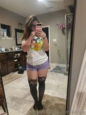 Xxkittylicksxx OnlyFans Leaked Free Thumbnail Picture - #zzufdEJSB0