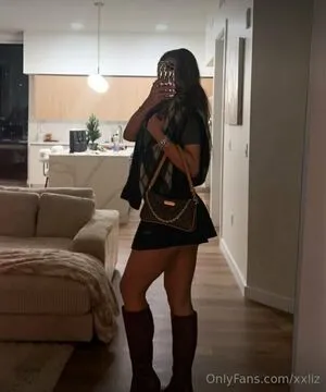 Xxliz OnlyFans Leaked Free Thumbnail Picture - #M8VybvvEAq