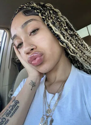 Xxprettyfaceee OnlyFans Leaked Free Thumbnail Picture - #vSin5B0JYv