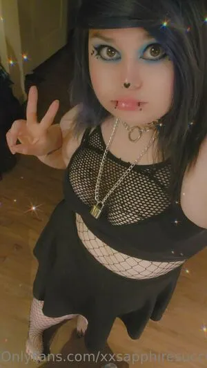 Xxsapphiresuccubusxx OnlyFans Leaked Free Thumbnail Picture - #4py5lusinL