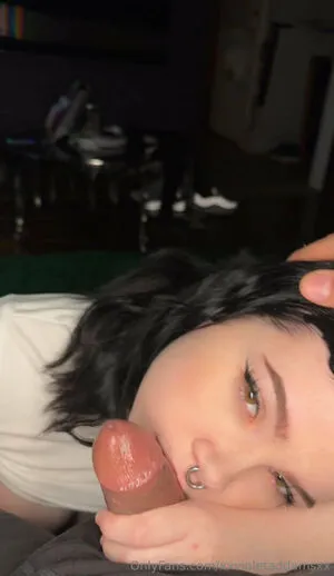 Xxvioletaddamsxx OnlyFans Leaked Free Thumbnail Picture - #UZ3cHXlLEG