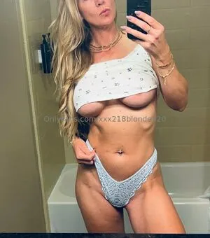 Xxx218blonde320 OnlyFans Leaked Free Thumbnail Picture - #SV9NkWBdhv