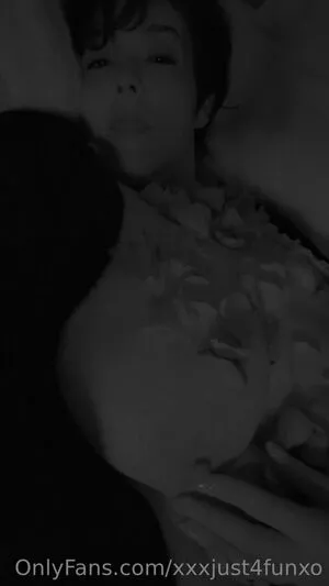 Xxxjust4funxo OnlyFans Leaked Free Thumbnail Picture - #4WxvSa8G4n