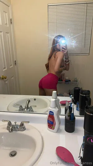 Xxxtansss OnlyFans Leaked Free Thumbnail Picture - #nykvjm1zg5