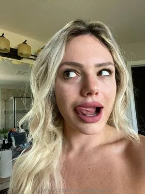 Xxxvanessaxxx OnlyFans Leaked Free Thumbnail Picture - #CdKMyeYNOc