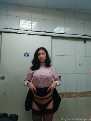 Xxxyahui OnlyFans Leaked Free Thumbnail Picture - #H4a5OOy3v2