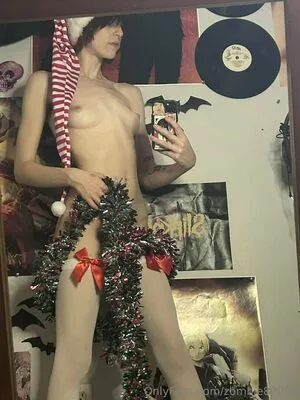 Xxxzombiezx OnlyFans Leaked Free Thumbnail Picture - #01pb7pl36o