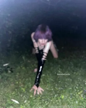 Xxxzombiezx OnlyFans Leaked Free Thumbnail Picture - #R1kAntP0BB