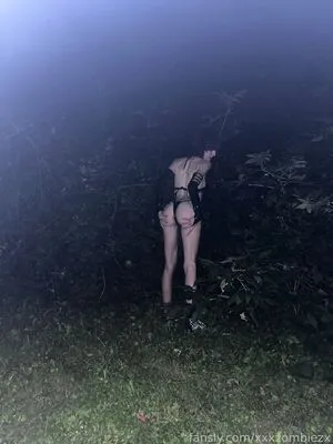 Xxxzombiezx OnlyFans Leaked Free Thumbnail Picture - #anNuYOsEcm