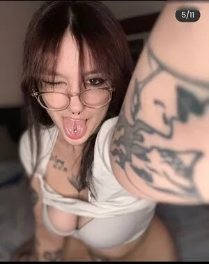 Y0urd3vil OnlyFans Leaked Free Thumbnail Picture - #LpHhC2uIxB