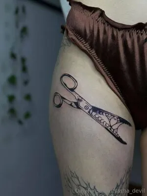 Y0urgothgirl OnlyFans Leaked Free Thumbnail Picture - #mojiR9JTGS