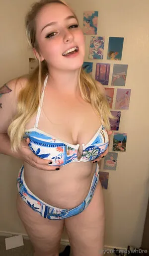 Y0urnerdywh0re OnlyFans Leaked Free Thumbnail Picture - #4jv6zwXndf