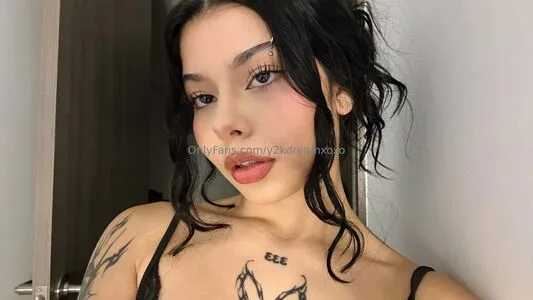 Y2kdreamxoxo OnlyFans Leaked Free Thumbnail Picture - #houyeDi7pn