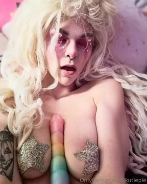 Y2kutiepie OnlyFans Leaked Free Thumbnail Picture - #SQphgux2Bo