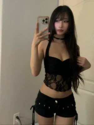 Y3miku OnlyFans Leaked Free Thumbnail Picture - #H99KVBvw52