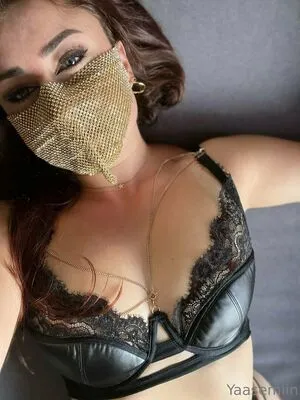 Yaasemiin OnlyFans Leaked Free Thumbnail Picture - #yZ9In3PlKi
