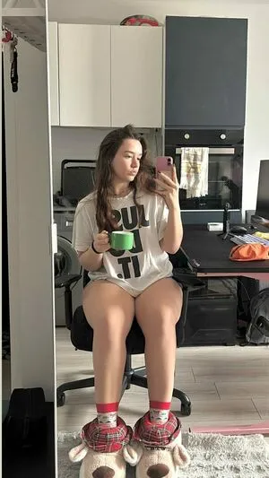 Yagmur Simsek OnlyFans Leaked Free Thumbnail Picture - #82OoysDaj3
