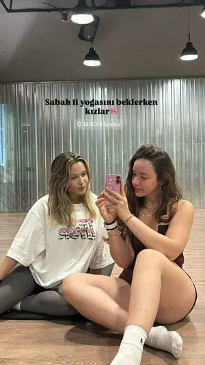 Yagmur Simsek OnlyFans Leaked Free Thumbnail Picture - #lBVyY7XR6P