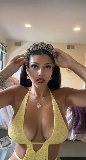 Yalibarel OnlyFans Leaked Free Thumbnail Picture - #X61PYFrx75
