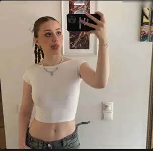 Yana Clare Fake OnlyFans Leaked Free Thumbnail Picture - #eocO59yrAs