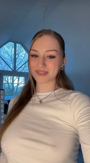 Yana Clare OnlyFans Leaked Free Thumbnail Picture - #0121Nhi7VQ