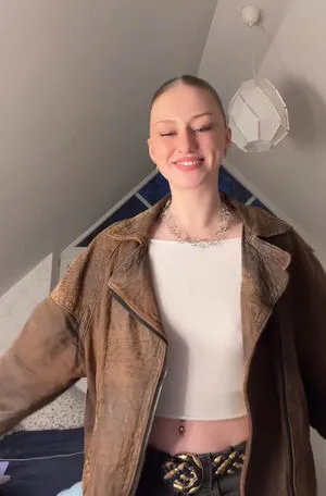 Yana Clare OnlyFans Leaked Free Thumbnail Picture - #Q5B3seazh3