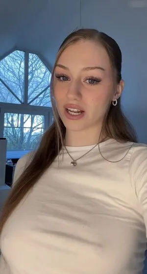 Yana Clare OnlyFans Leaked Free Thumbnail Picture - #mxLxmkek2F