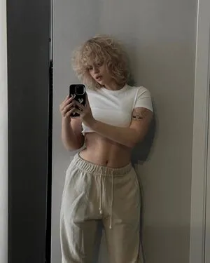 Yana Martin Yanamartinn Mar T Ina OnlyFans Leaked Free Thumbnail Picture - #y5haT7iXK5