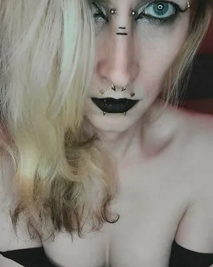Yandere Maddy OnlyFans Leaked Free Thumbnail Picture - #ku2L3f5Lda