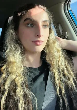 Yanellis Linares OnlyFans Leaked Free Thumbnail Picture - #6ViMkn1BoW