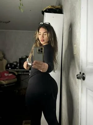 Yanelly OnlyFans Leaked Free Thumbnail Picture - #M5pBW3nt1n