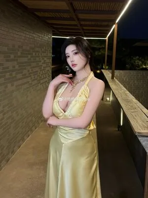 yangchenchen_yome OnlyFans Leaked Free Thumbnail Picture - #11c3xSjb5S