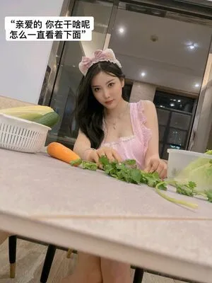 yangchenchen_yome OnlyFans Leaked Free Thumbnail Picture - #3wPUZehwCA