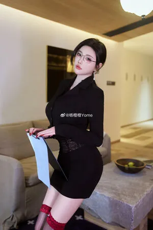 yangchenchen_yome OnlyFans Leaked Free Thumbnail Picture - #MmjUwtYsit