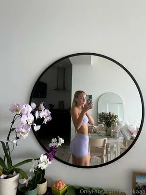Yaniekaaa OnlyFans Leaked Free Thumbnail Picture - #XFEAw5Ni2c