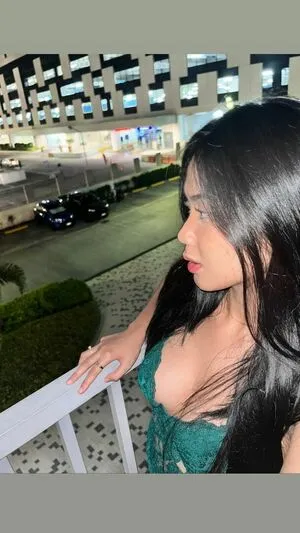 Yanne Lvs OnlyFans Leaked Free Thumbnail Picture - #bS1PT8G42u