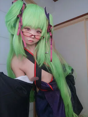 YaoYaoQwQ OnlyFans Leaked Free Thumbnail Picture - #XQ0hflNKnx