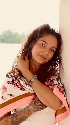 Yara Issy OnlyFans Leaked Free Thumbnail Picture - #Ej63MicRmC