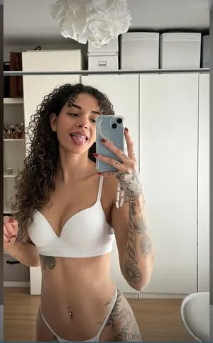 Yara Issy OnlyFans Leaked Free Thumbnail Picture - #qzrREDDI1A