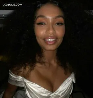 Yara Shahidi OnlyFans Leaked Free Thumbnail Picture - #8lXRhB6xFN