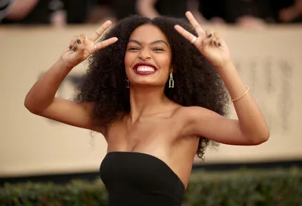 Yara Shahidi OnlyFans Leaked Free Thumbnail Picture - #e9gnwFlpRM