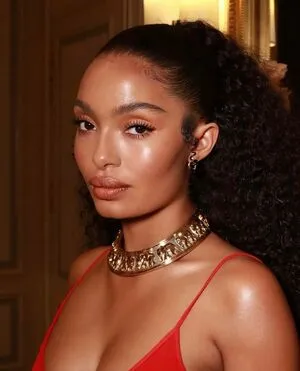 Yara Shahidi OnlyFans Leaked Free Thumbnail Picture - #u2lTCV5c2N