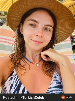 Yaren Rengin Kl OnlyFans Leaked Free Thumbnail Picture - #1ceH36BHLS
