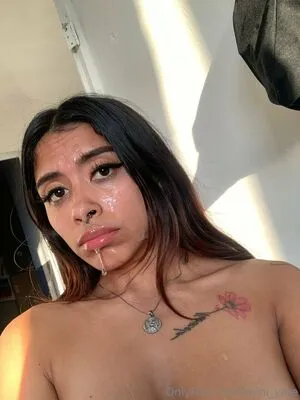 Yarepque OnlyFans Leaked Free Thumbnail Picture - #9MAY143bMD