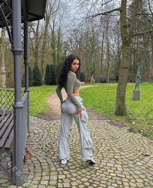 Yasemin Elda OnlyFans Leaked Free Thumbnail Picture - #ESxef8WejX