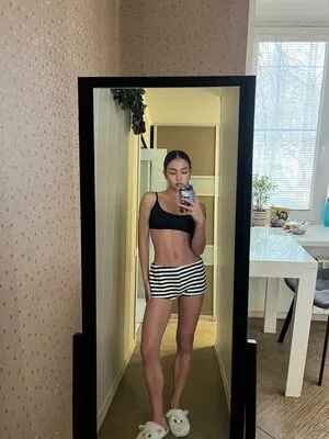 Yashankulova OnlyFans Leaked Free Thumbnail Picture - #cXS63GgJ0s